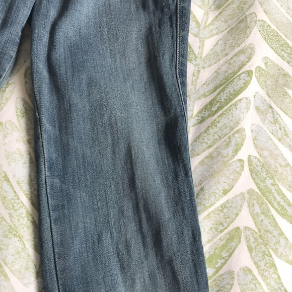 Flare Bottom GUESS Jeans - Picture 3 of 5